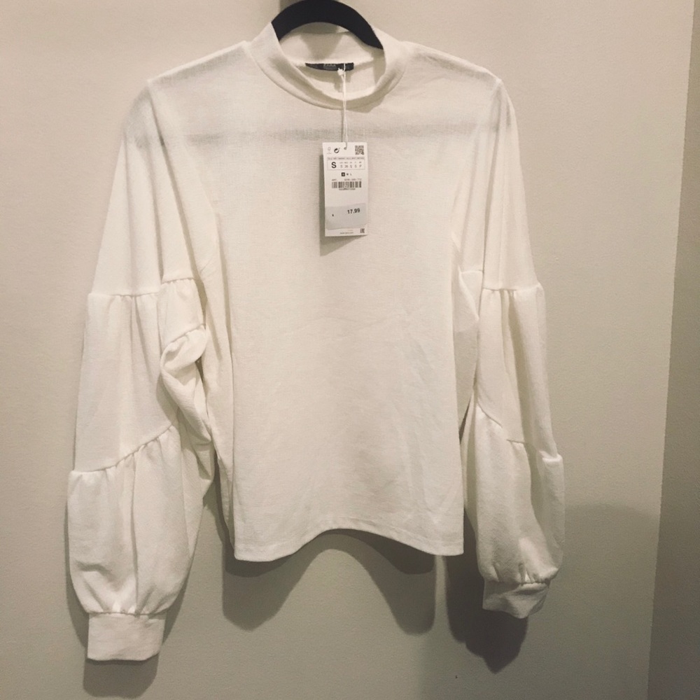 Zara off white blouse